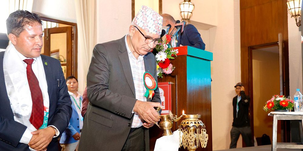 लगानीको वातावरण सिर्जना गर्न सरकार लागिरहेको छः उपप्रधानमन्त्री पौडेल