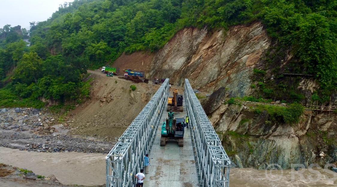 हेंवा खोलामा ‘मोडुलर बेलिब्रिज’ जडान