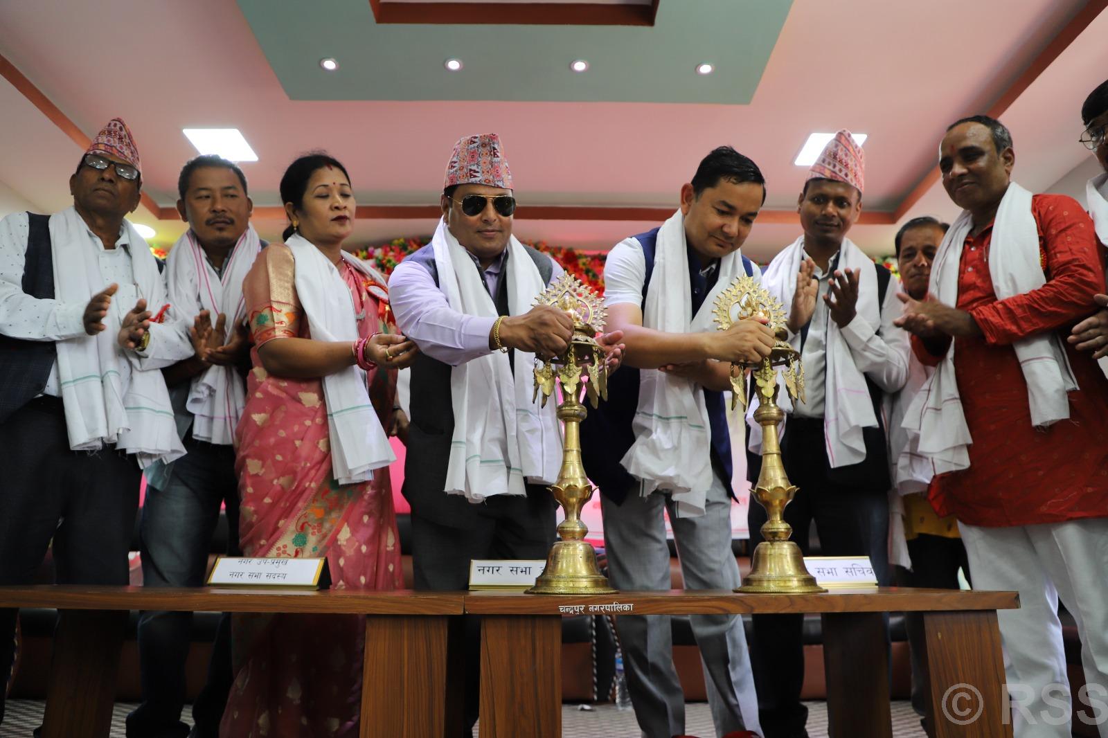 रौतहटका १० वटा पालिकाद्वारा नगरसभा सम्पन्न