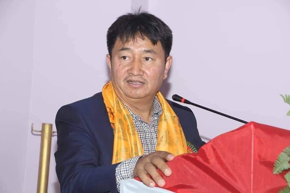 प्रदेशका रूग्ण उद्योगहरू प्रदेश सरकारले सञ्चालन गर्छ : मुख्यमन्त्री लामा