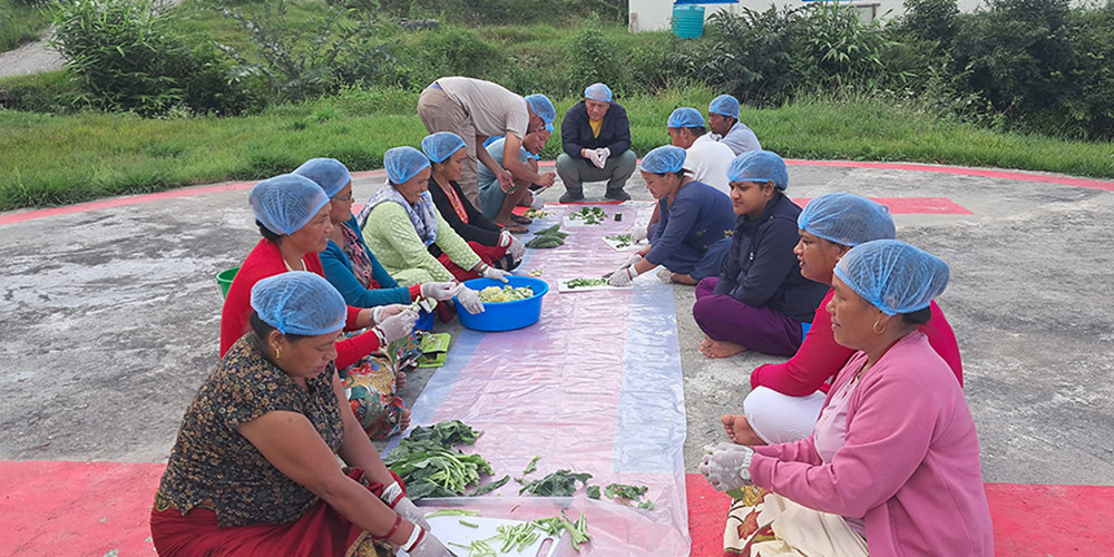 बागलुङका सीमान्तकृत समुदाय घरबासबाट आम्दानीसँग जोडिए
