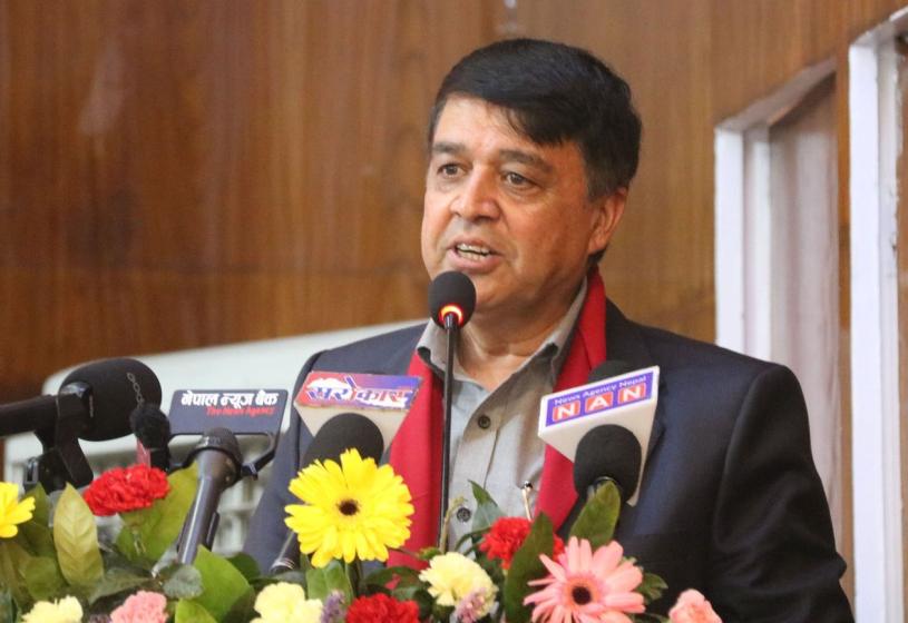 देशमै सम्भावना खोज्न अध्यक्ष ढकालको आग्रह