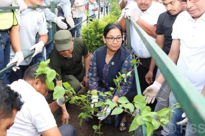 भरतपुरको मुहार फेरेर बिदा लिँदै मेयर ‘रेनु दाहाल’