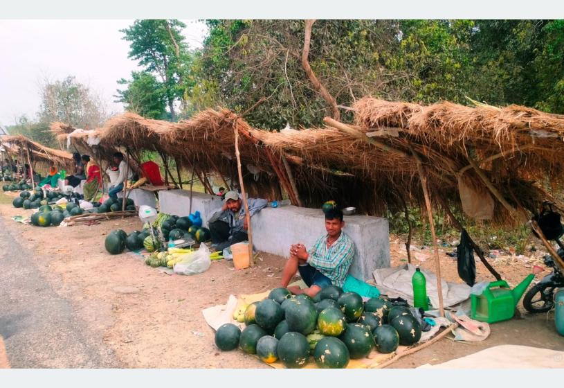 बगरमा पसिना, राजमार्गमा बजार, मुक्तकमैयाको फेरिएको दिनचर्या