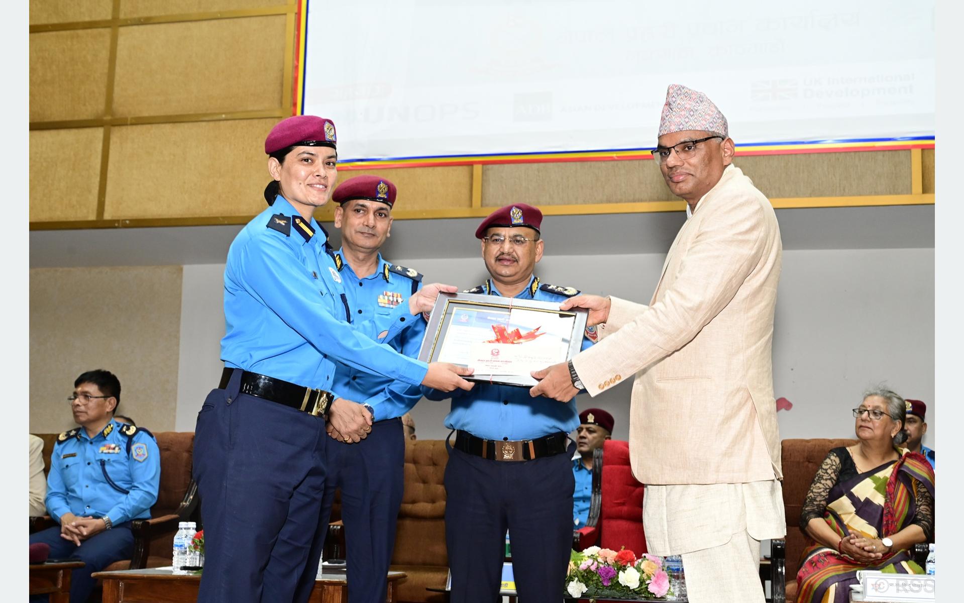 पहिलो महिला प्रहरी सम्मेलन सम्पन्न