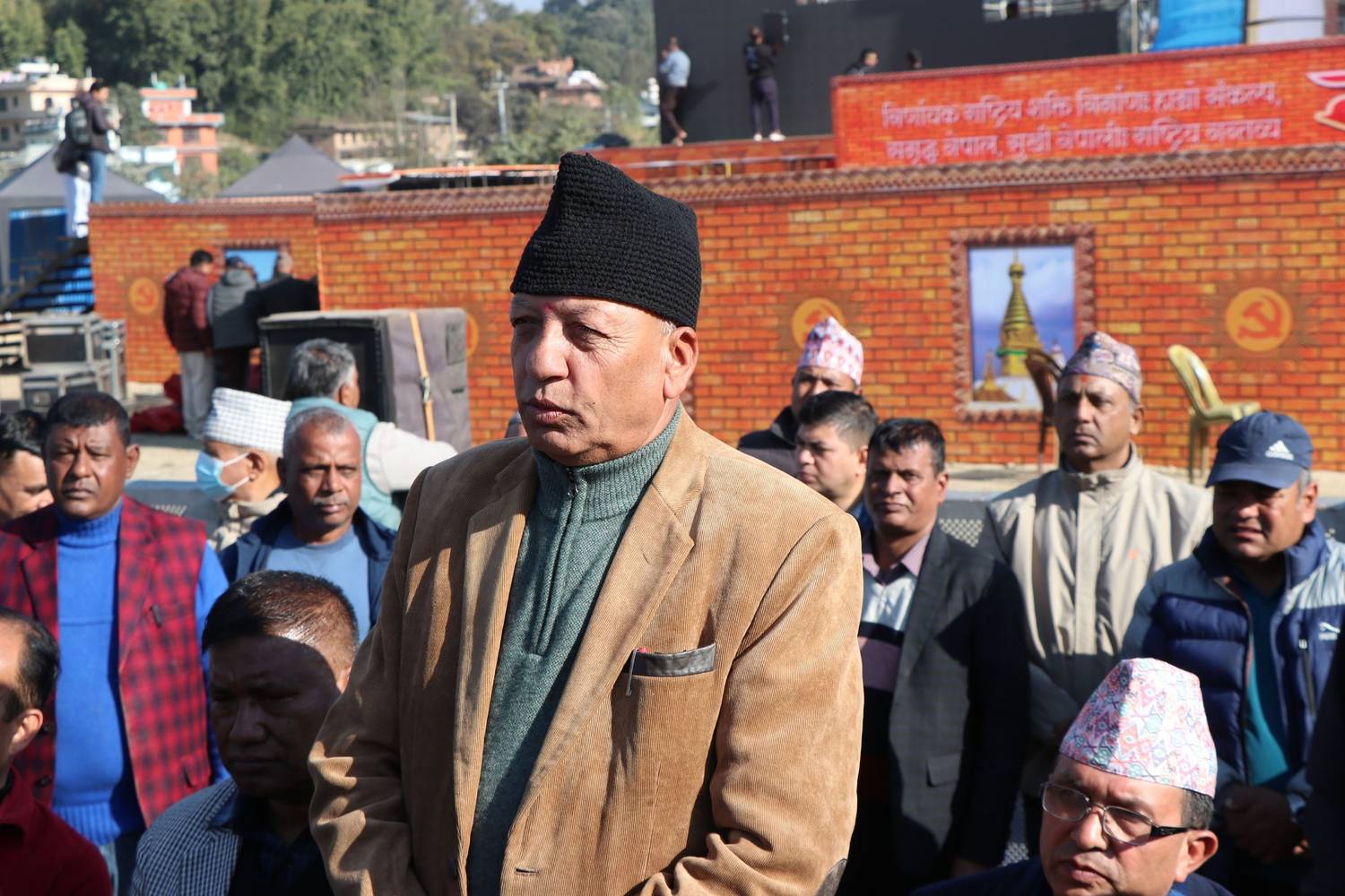 एमालेको महाधिवेशनः नेतादेखि प्रतिनिधिको दौडधूप, चहलपहल वृद्धि