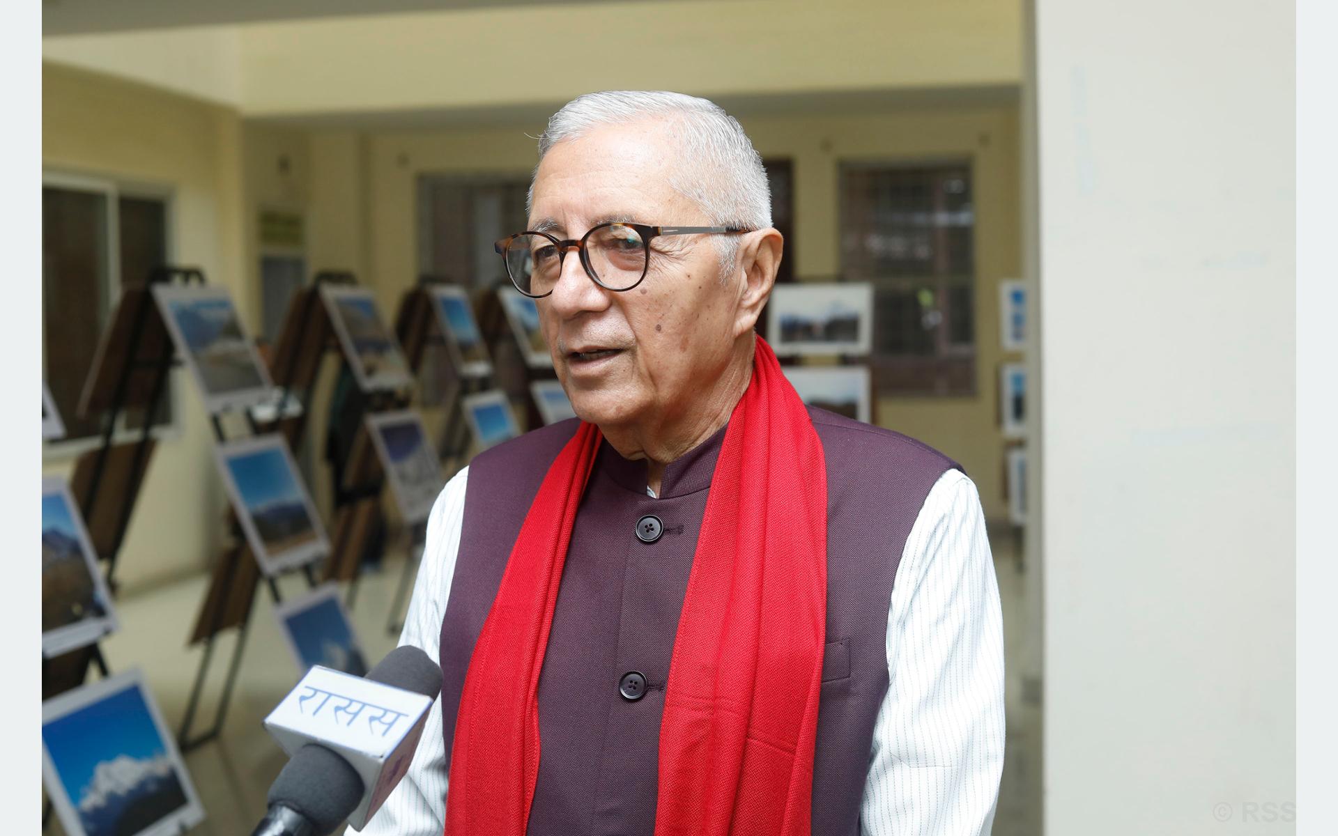 संविधान संशोधनको प्रक्रिया प्रक्रिया सुरू गर्नुपर्‍यो : नेता डा कोइराला