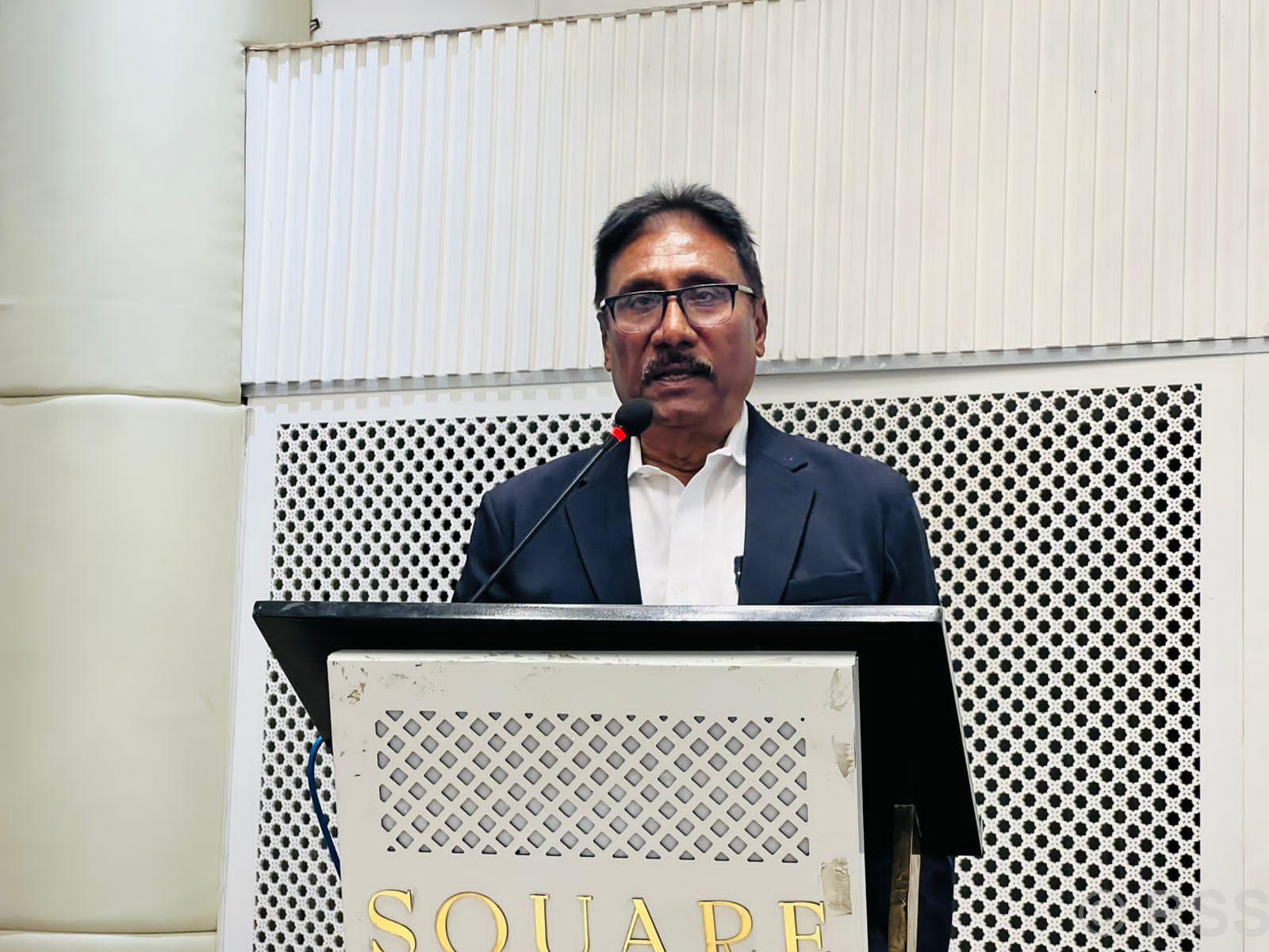 आन्तरिक रोजगारीका सम्भावनालाई व्यवस्थापन गर्दै फाइदा उठाउने गरी काम गर्नुपर्छः मन्त्री भण्डारी