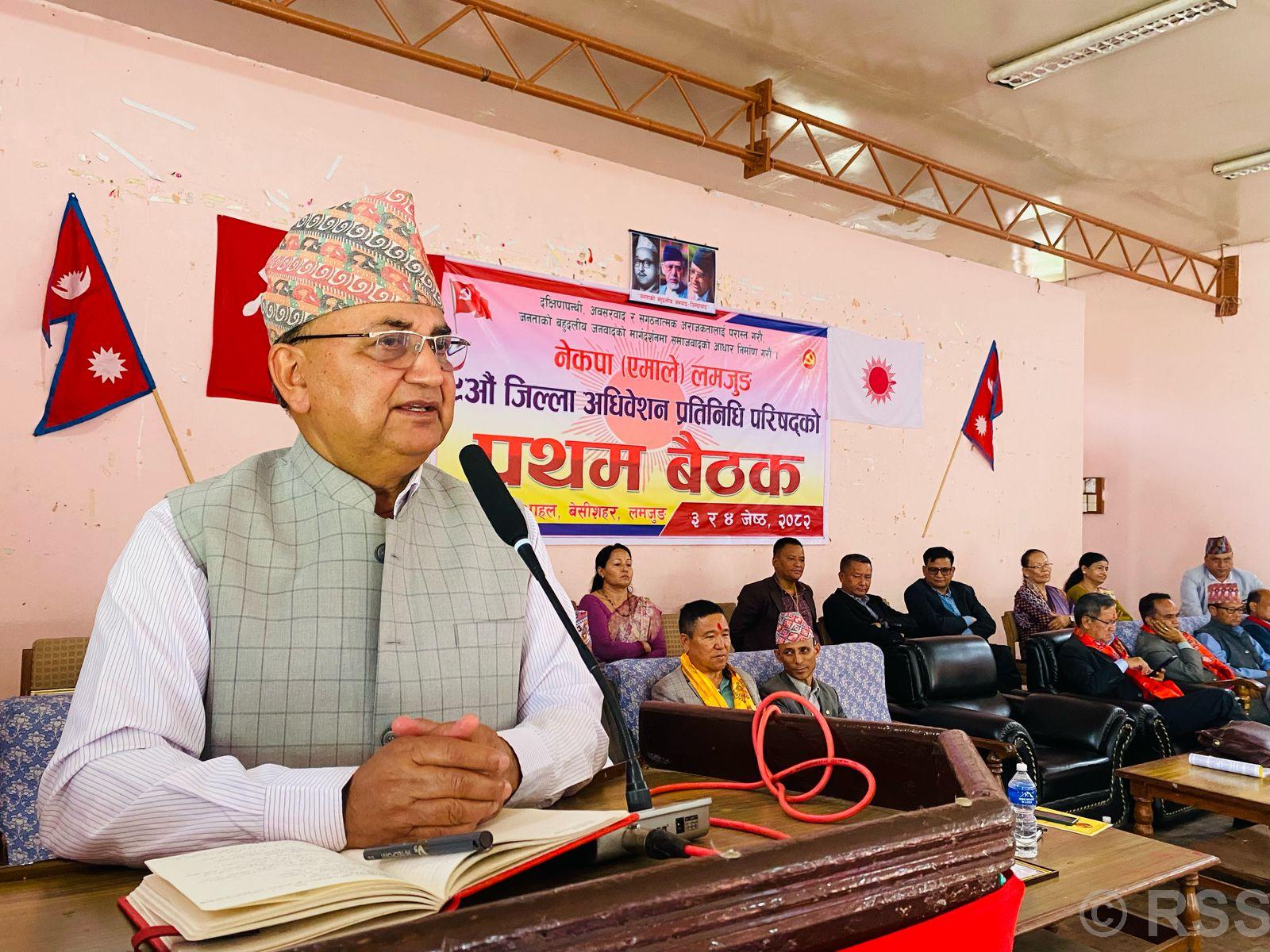 ‘एमाले–कांग्रेस समीकरण आगामी निर्वाचनसम्मै कायम रहन्छ’