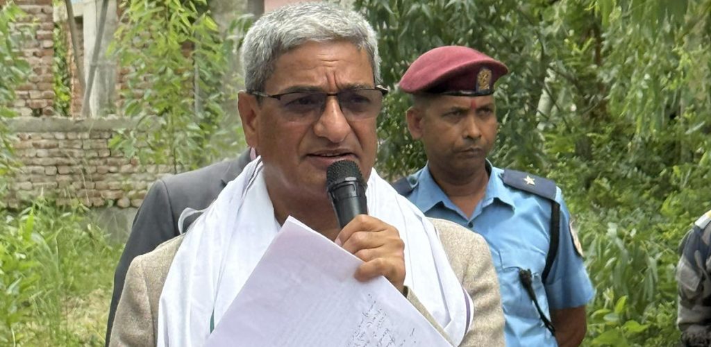 अध्यागमन घटनामा मात्रै होइन, सार्वजनिक जीवनमा कहिल्यै अनियमितता गरेको प्रमाणित भए राजनीतिबाटै अलग्गिने छुः गृहमन्त्री लेखक