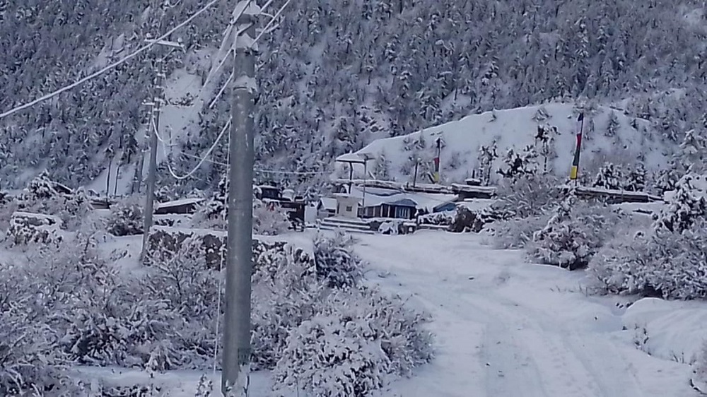 हिमपातले हुम्लाको न्यालु सडक बन्द