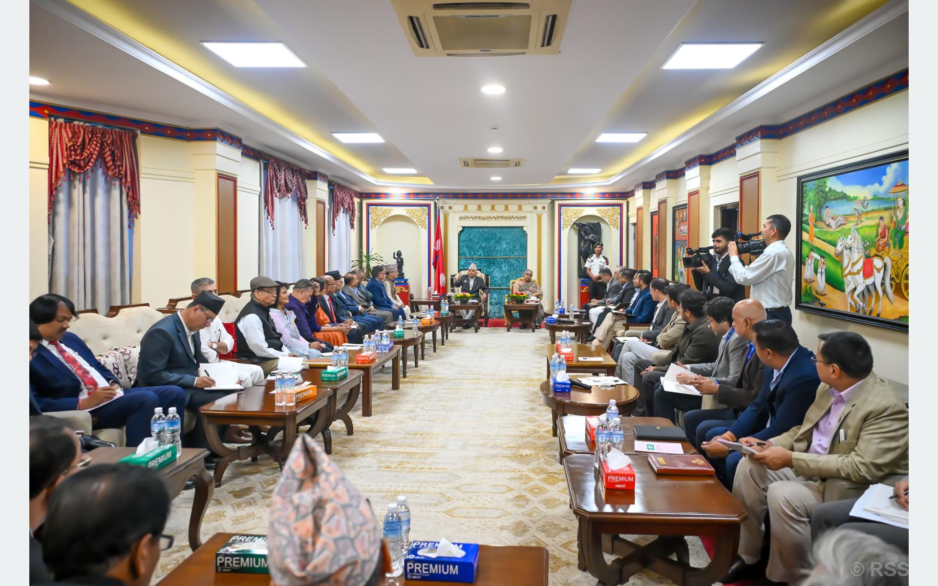 लोकतन्त्र र संविधान रक्षाका लागि निर्वाचनमा जान राष्ट्रपतिको आग्रह