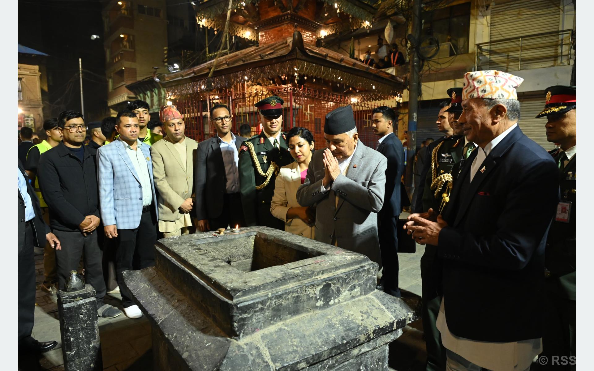 चैत्र शुक्ल अष्टमी : राष्ट्रपति पौडेलद्वारा सेतो मच्छेन्द्रनाथको पूजा आराधना एवं दर्शन