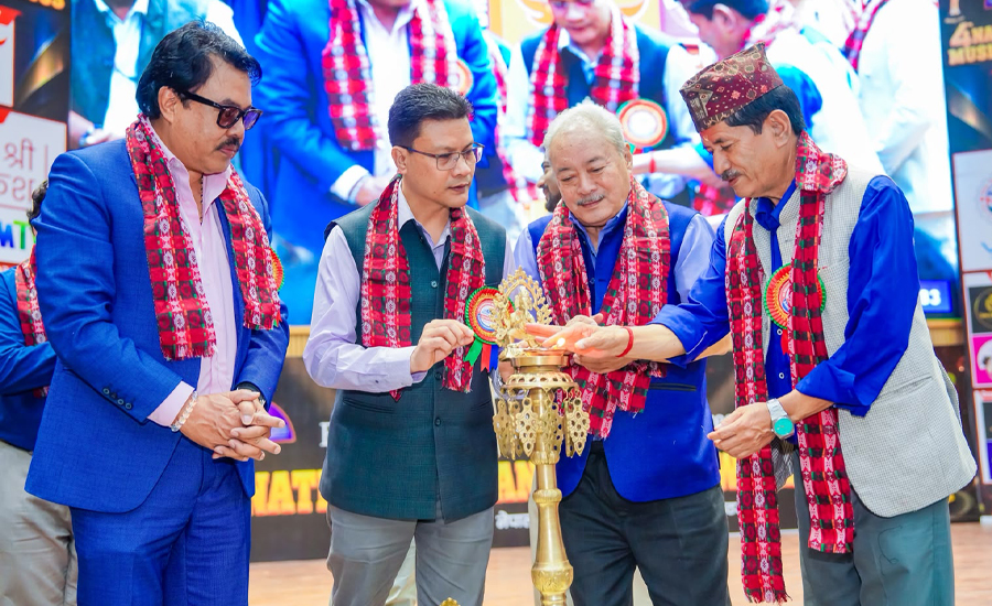 संगीतका विभिन्न विधामा ‘राष्ट्रिय ब्रान्ड म्युजिक अवार्ड २०८३’ वितरण