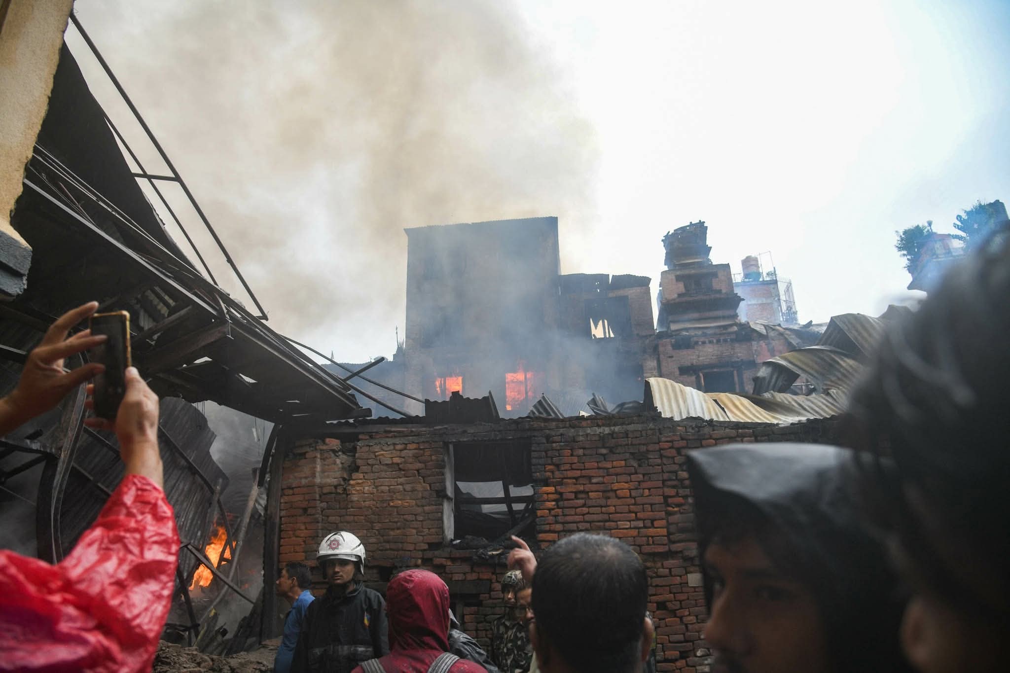 भीमसेनस्थान नजिक आगलागी , क्षतिको पूर्ण विवरण आउन बाँकी