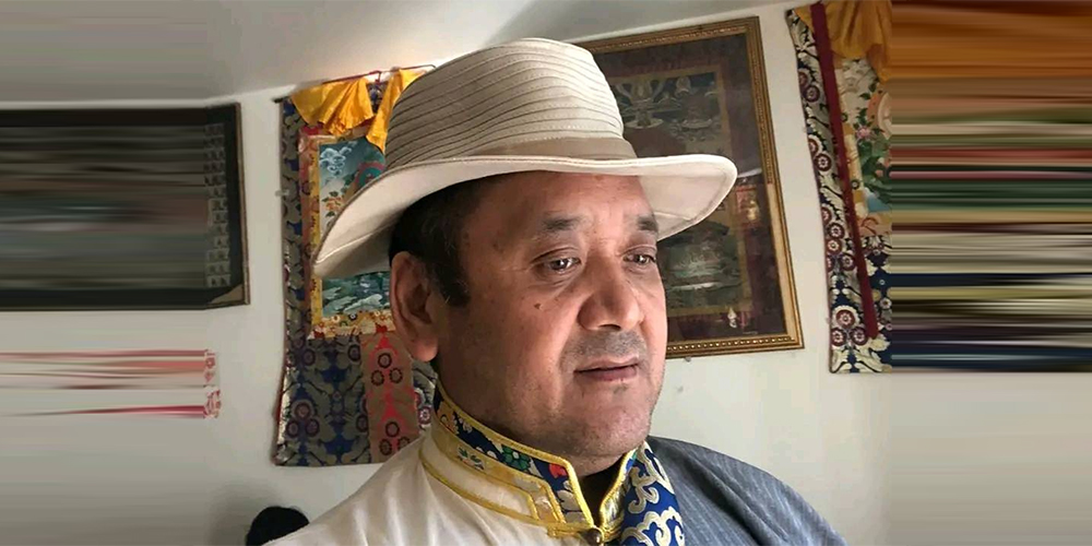 बालबालिकाले विद्यालय पुग्न गरेको संघर्ष देखेपछि समाजसेवामा  मोडिएका शेर्पा