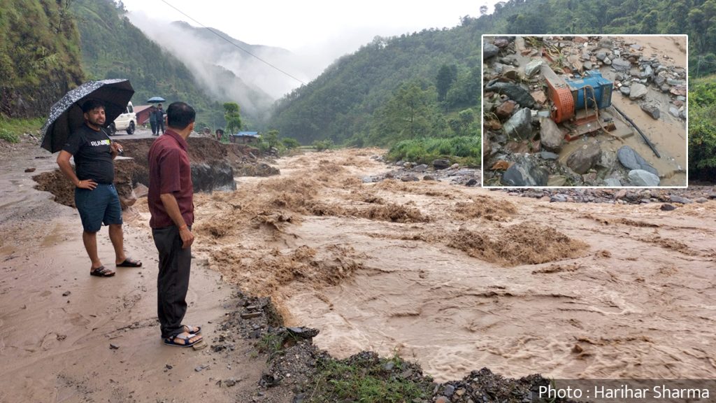 बाढीले विद्युत् आयोजनाको पावर हाउस बगायो