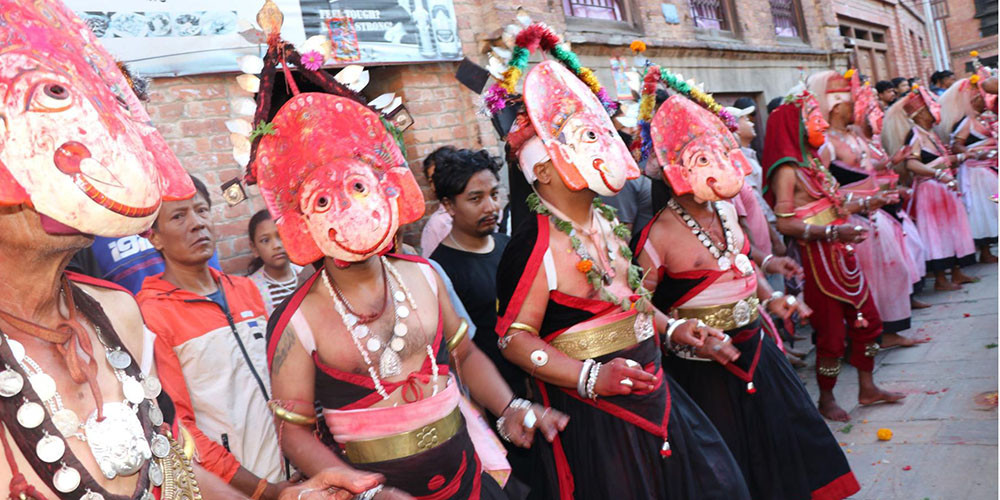 जीवन्त सङ्ग्रहालयको पहिचान बोक्दै मध्यपुरथिमि