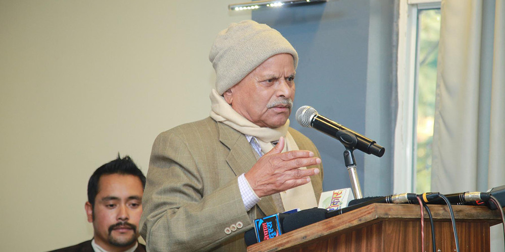 पत्रकारितालाई सङ्कुचित बनाउने प्रयास भइरहेको छ : पूर्वराष्ट्रपति यादव