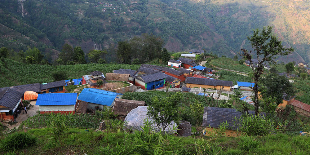 ‘विकास गाउँ पुग्यो, मान्छे बजार झरे’
