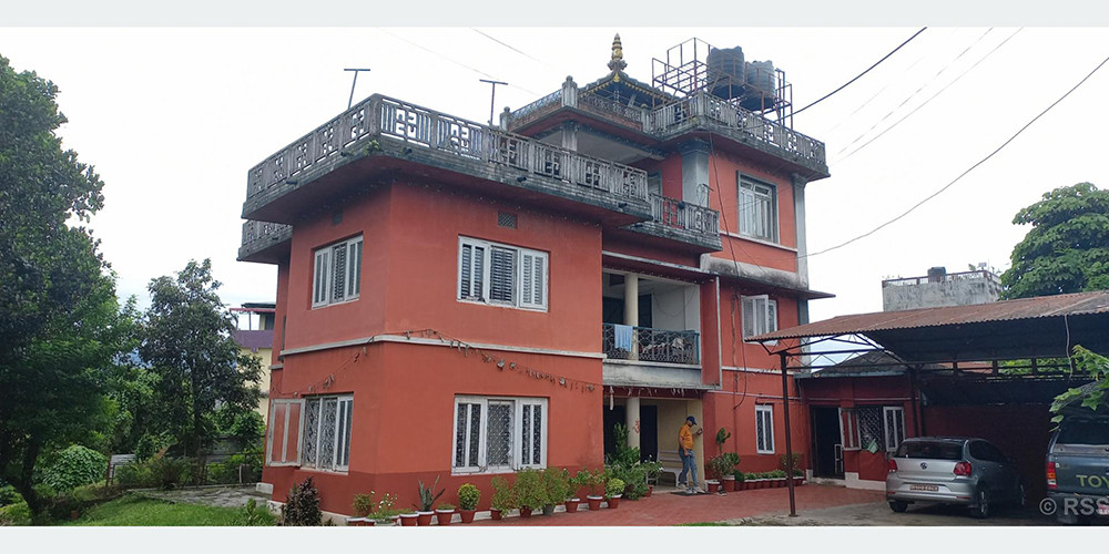 जहाँ विपीका नाममा चार दशकदेखि कोठा खाली छ