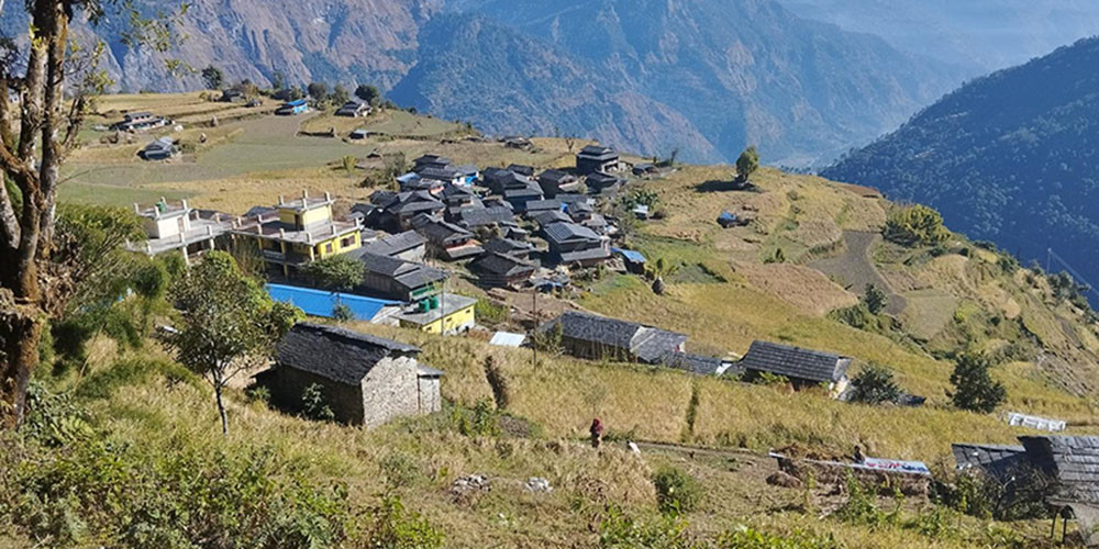 पूर्वाधार र उत्पादन बढ्दा पनि घटेन बसाइँसराइ
