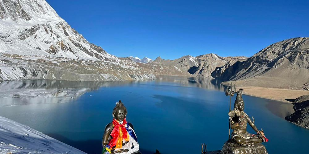 विश्वका मानिसको मन लोभ्याउने मनाङ
