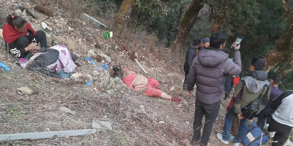 निसीखोला बस दुर्घटना : नौ जनाको मृत्यु, २८ घाइते