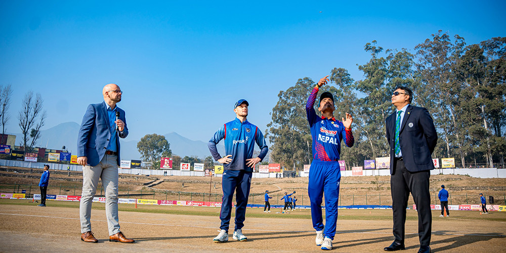 नामिबियाविरुद्ध  नेपालले ब्याटिङ गर्दै