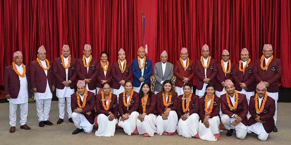 ओलम्पिकमा सहभागी हुन जाने नेपाली टोलीको बिदाइ 