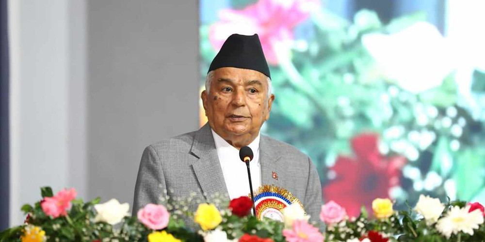 गरिब, असहाय तथा निमुखा जनतालाई केन्द्रमा राखेर स्वास्थ्य सेवा दिनुपर्ने: राष्ट्रपति पौडेल