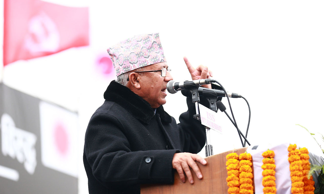 नेता नेपाल र रावल ६ महिनाका लागि निलम्बित