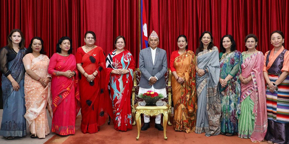 महिला उद्यमी महासंघद्वारा राष्ट्रपति समक्ष १३ बूँदे माग प्रस्तुत