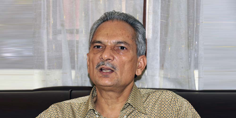 राष्ट्रिय सहमति गरी एमसीसी अनुमोदन गर्नुपर्छ : डा भट्टराई