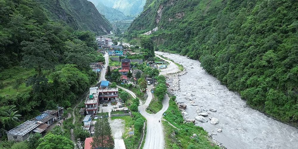 भुरुङ–तातोपानी कुण्ड निर्माणका लागि १ करोडबढी योजना कार्यान्वयन हुन सकेन 