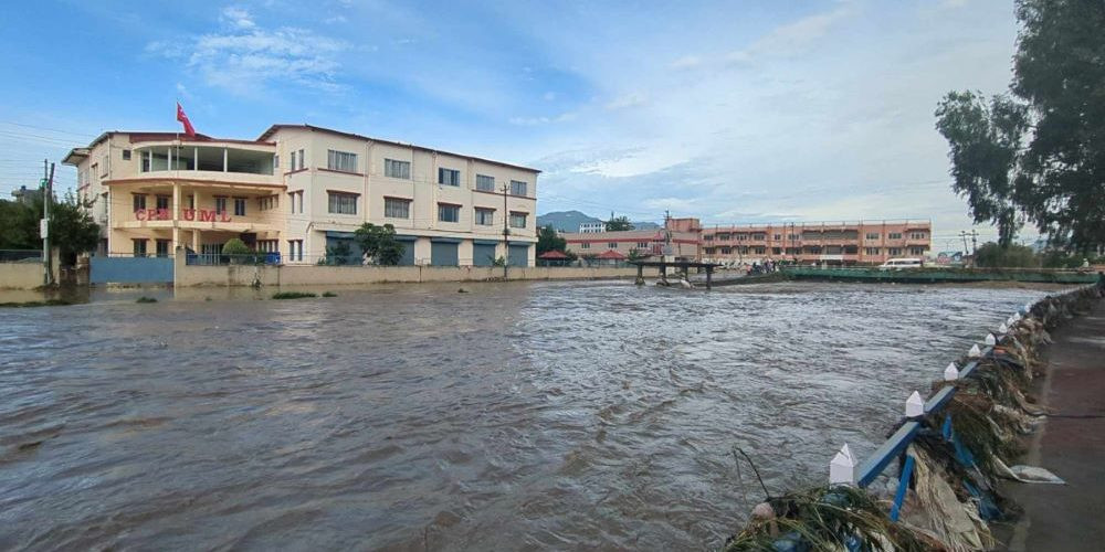 ललितपुरका विभिन्न स्थान डुबानमा, २४ जनाको उद्धार 