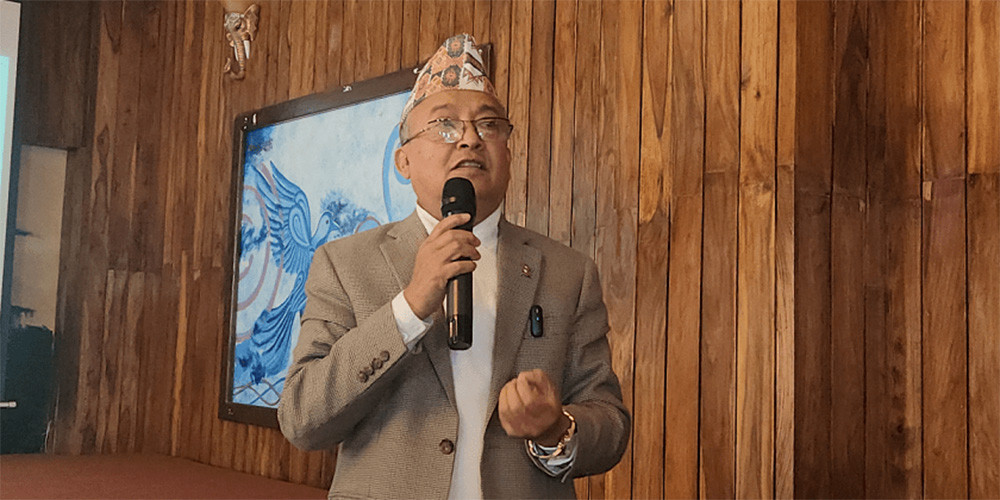 प्रमुख–उपप्रमुख र वडा अध्यक्ष र सदस्यको मतपत्र छुट्टाछुट्टै गर्न सकिन्छ : प्रमुख निर्वाचन आयुक्त थपलिया