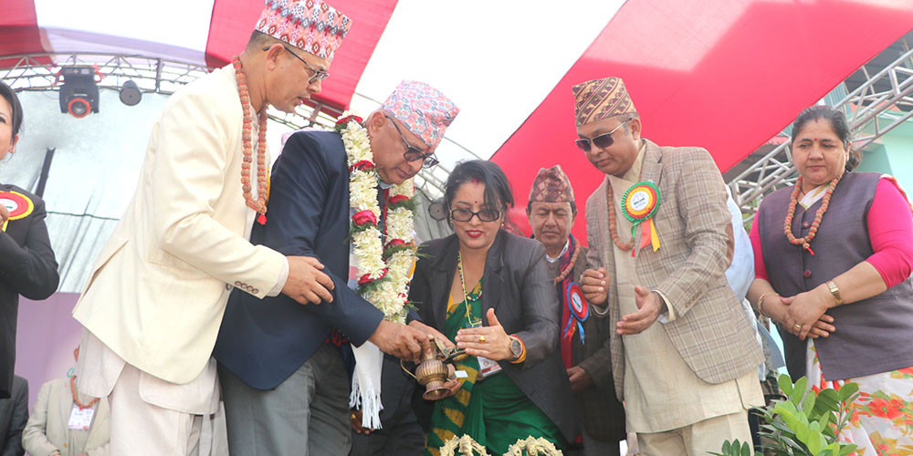 बैंकिङ नीतिका कारण व्यवसायी टाँट पल्टिँदैछन् : मुख्यमन्त्री कार्की