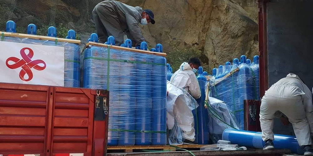 चीनद्वारा स्वास्थ्य सामग्री प्रदान