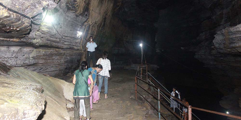 एक वर्षमा गुप्तेश्वर गुफाको आम्दानी ५ करोड बढी