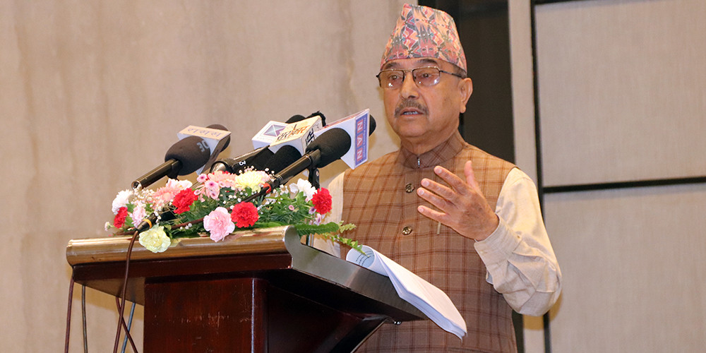 प्रधानसेनापतिका विषयमा झुठो सूचनामा आधारित समाचार प्रकाशित भयो : उपप्रधानमन्त्री खड्का