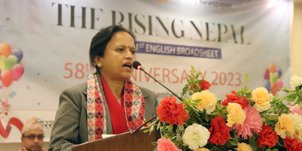 विकास र समृद्धिमा लाग्नुपर्नेमा राजनीतिक मुद्दामै अल्झियौँ :  सञ्चारमन्त्री शर्मा
