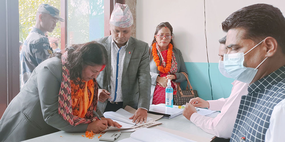 प्रत्यक्ष प्रतिस्पर्धामा ठूला पार्टीका महिला नेत्री