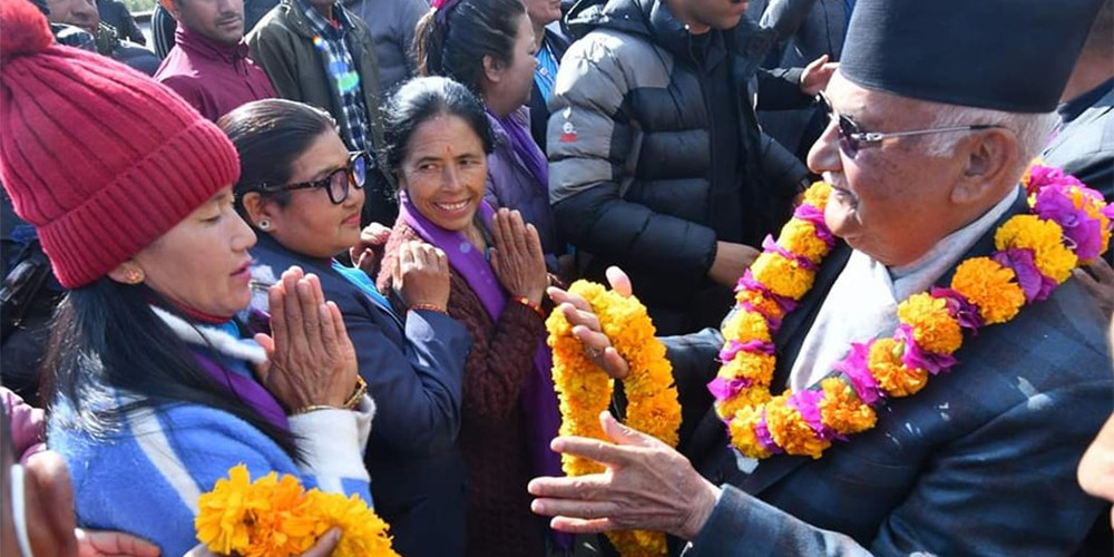 एमाले अध्यक्ष ओली जन्मजिल्लाका सर्वसाधारणसँग छलफलमा