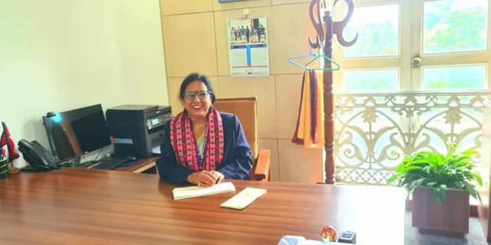 मुख्यसचिवमा लीलादेवी गड्तौला नियुक्त