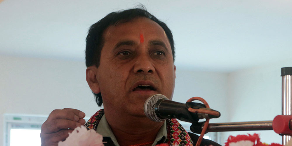 कांग्रेसबाट निर्वाचित जनप्रतिनिधिले जनतासँगको सम्बन्ध बलियो बनाउनुपर्छ’