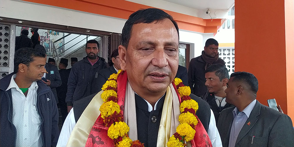 सङ्घीयताको संस्थागत विकासमा गम्भीर छु : मुख्यमन्त्री यादव