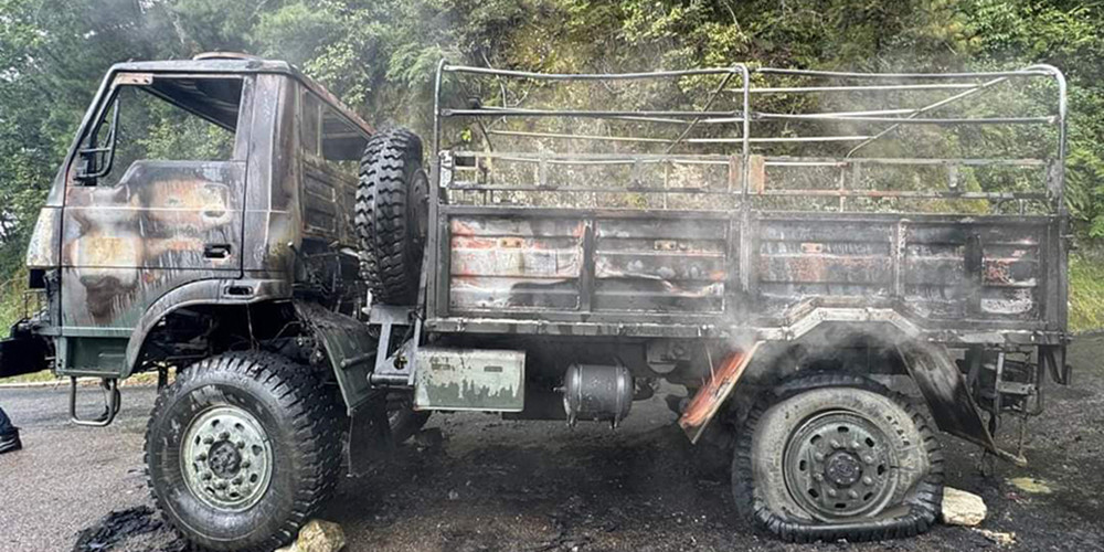 मकवानपुरमा गुडिरहेको नेपाली सेनाको ट्रकमा आगलागी