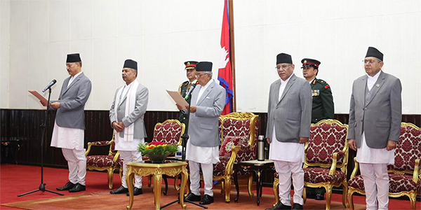 राष्ट्रपति पौडेलद्वारा नवनियुक्त प्रधानन्यायाधीशलाई शपथ