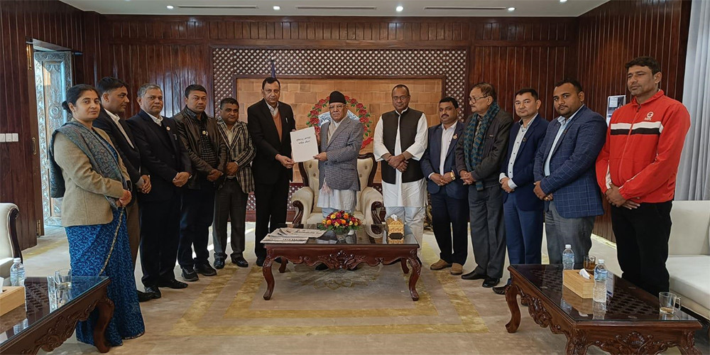 सङ्घीय कानुन निर्माणमा संयुक्त पहल गरौँ : प्रधानमन्त्री दाहाल